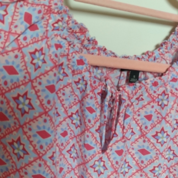 Talbots Geometric Print V Neck Tie Neck Quarter Sleeve Blouse Size Small - Picture 4 of 9